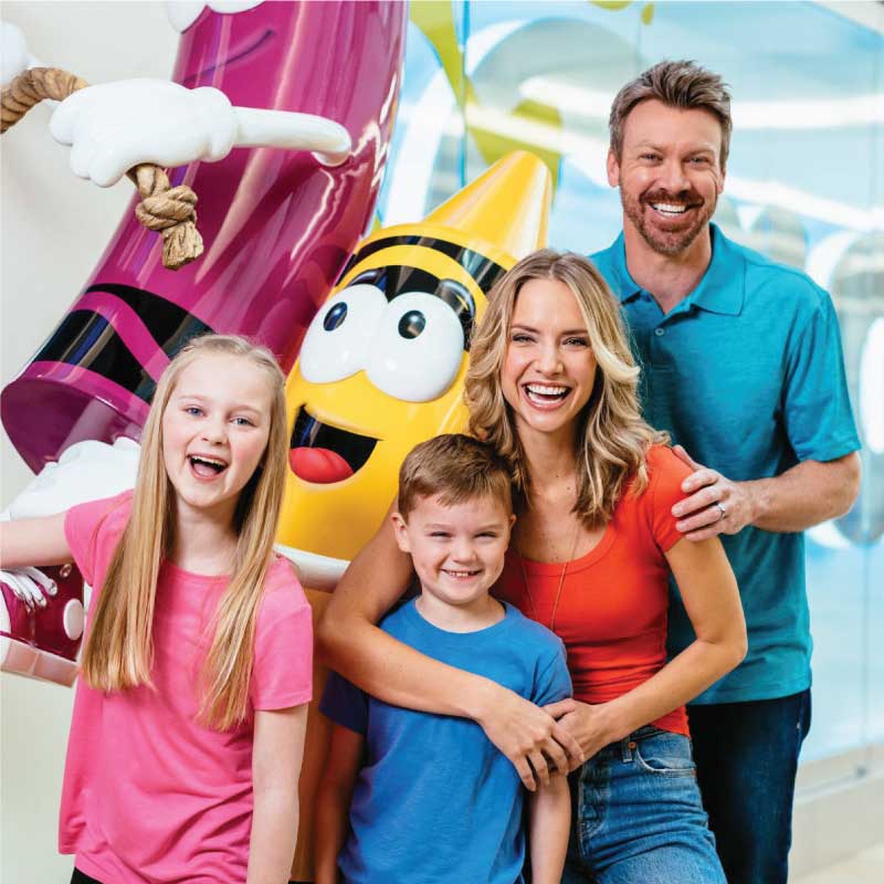 Influencer family at Crayola Experience